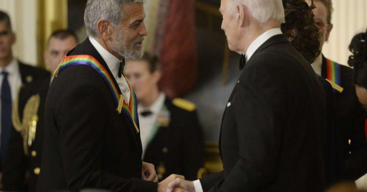 Biden não reconheceu George Clooney em evento de campanha, diz livro que acusa assessores de ‘encobrir’ problemas de saúde