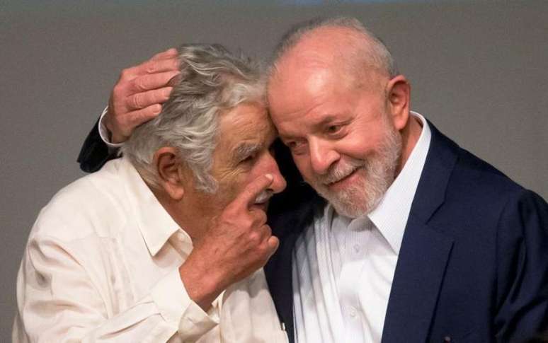 Para Mujica, 'Lula é uma exceção da generosidade do gênero humano. Ele manteve estreitas relações com o presidente brasileiro, mais além da diplomacia.