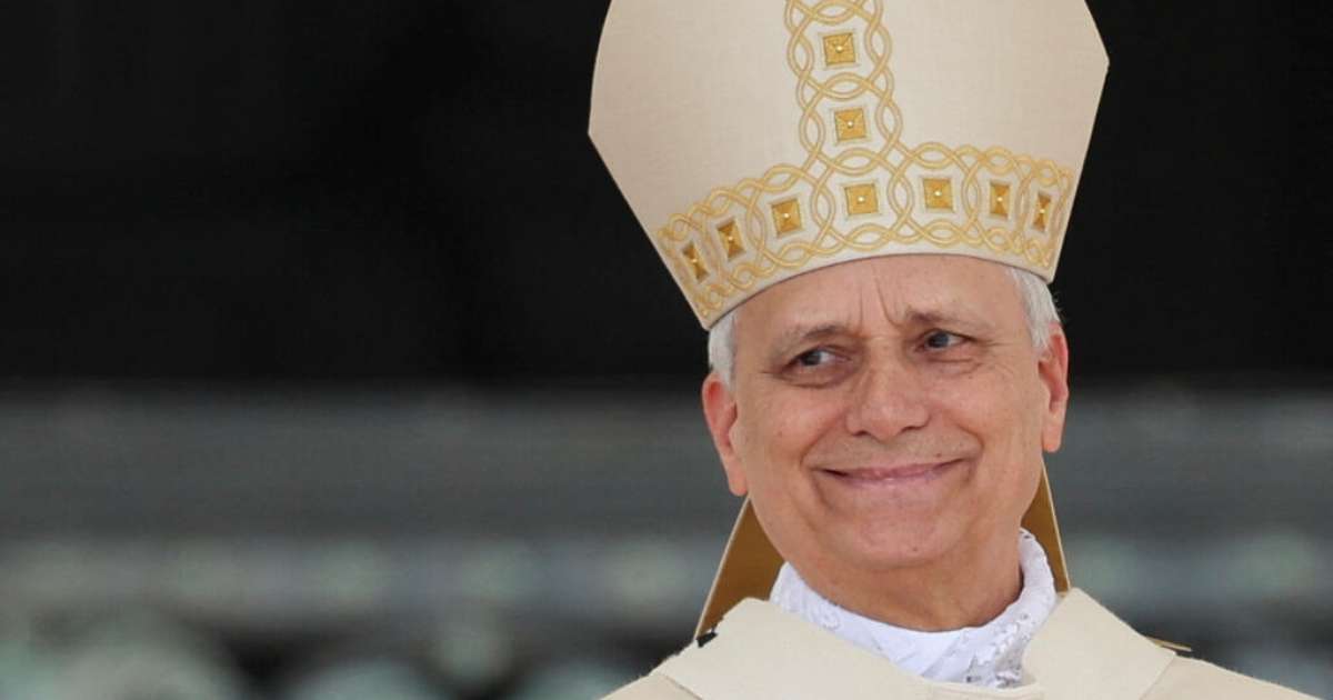 Leão XIV inicia seu pontificado com crítica ao paradigma econômico