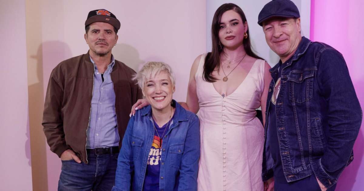 a brasileira de Euphoria agora emociona em ‘Um Pai para Lily’ e aguarda oportunidade no Brasil