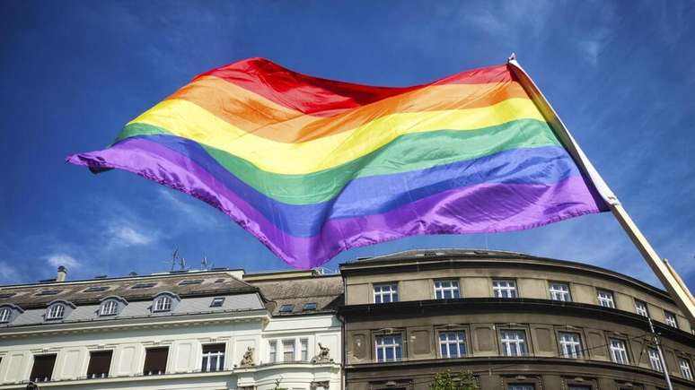Até o meio-dia desta sexta-feira, no horário local, 900.000 assinaturas já haviam sido coletadas em 8 países europeus para uma petição que proíbe terapia de conversão praticada em pessoas LGBT+ na União Europeia.