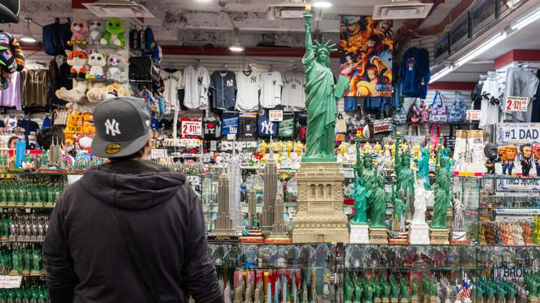 Conselho Mundial de Viagens e Turismo divulga estudo apontando que o setor de turismo nos EUA pode perder US$ 12,5 bilhões em gastos com estrangeiros em 2025