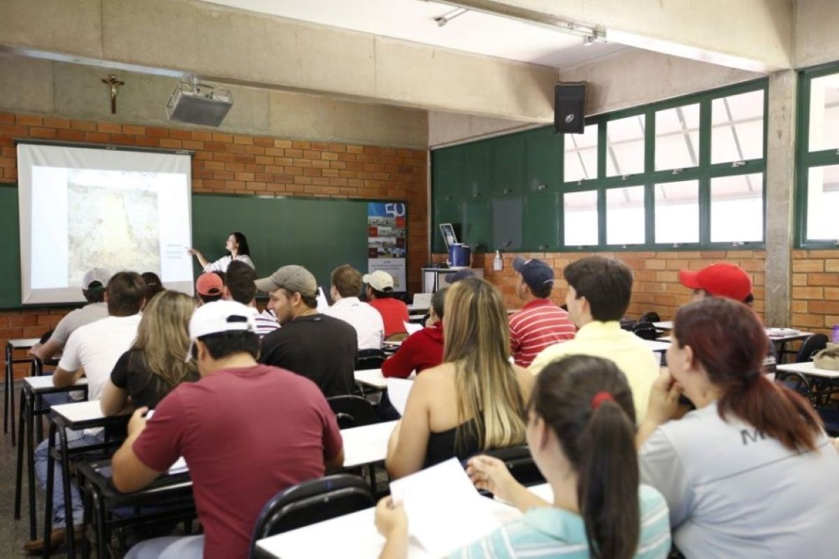Prouni tem 85% de ociosidade em 2024 e acumula 2,5 milhões de bolsas não preenchidas em 12 anos | Educação